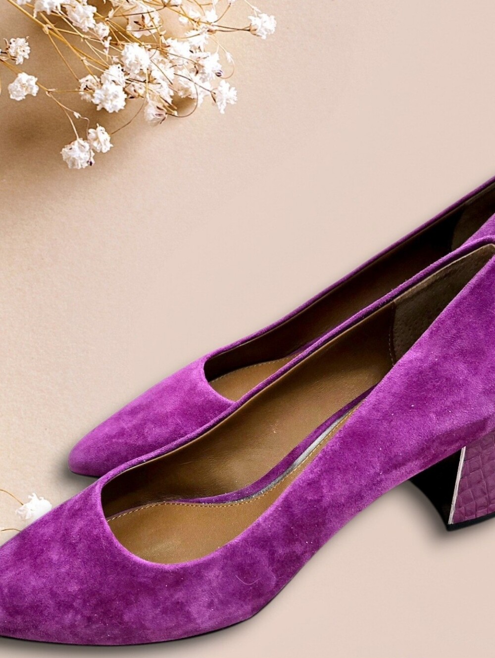 Donald Pliner Suzette Purple Suede Pointed Toe Block Heel Pumps Sz 9.5 - Picture 2 of 8